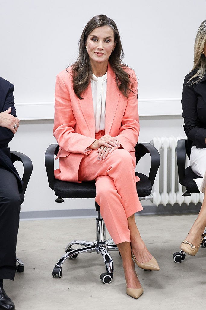 madrid, spain september 25 queen letizia of spain attends the opening of 20262027 vocational training academic year at ies ribera del tajo on september 25, 2026 in talavera de la reina, spain photo by paolo bloccogetty images