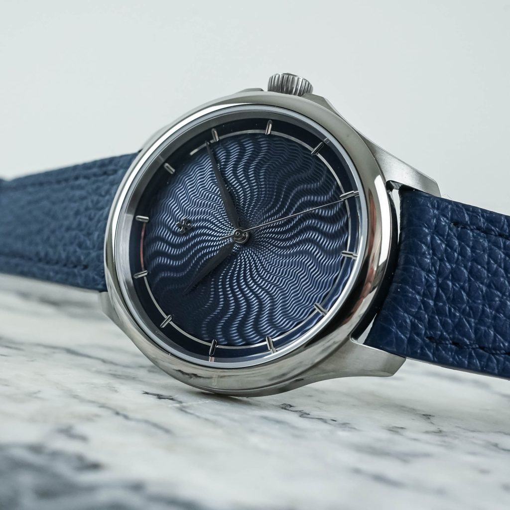 Venezianico Redentore Levius - Italian-Made Movement Titanium Case Guilloche Dial - review - 7