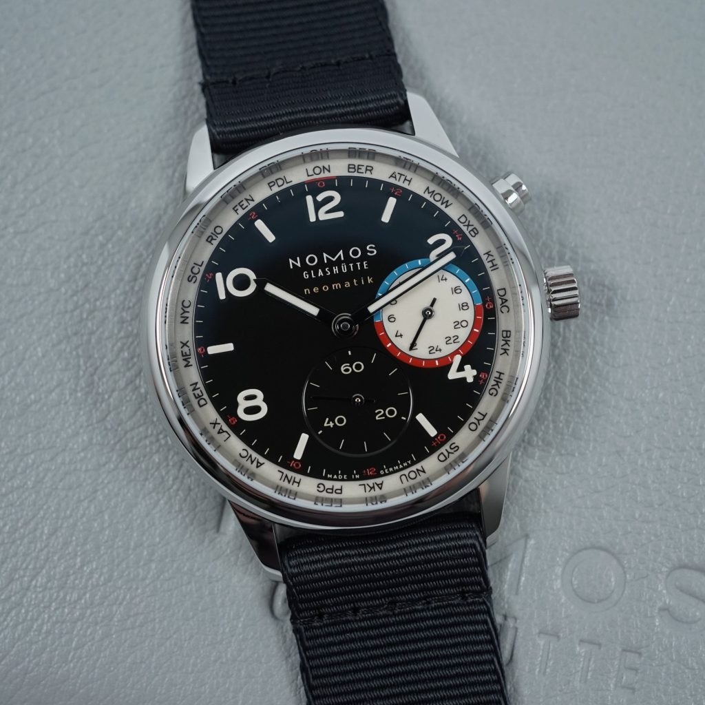 2026 Nomos Glashütte Club Sport Worldtimer Dark - 7