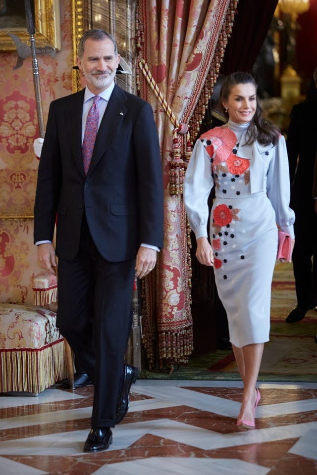 Spanish Royals Host A Lunch For Literature World Members