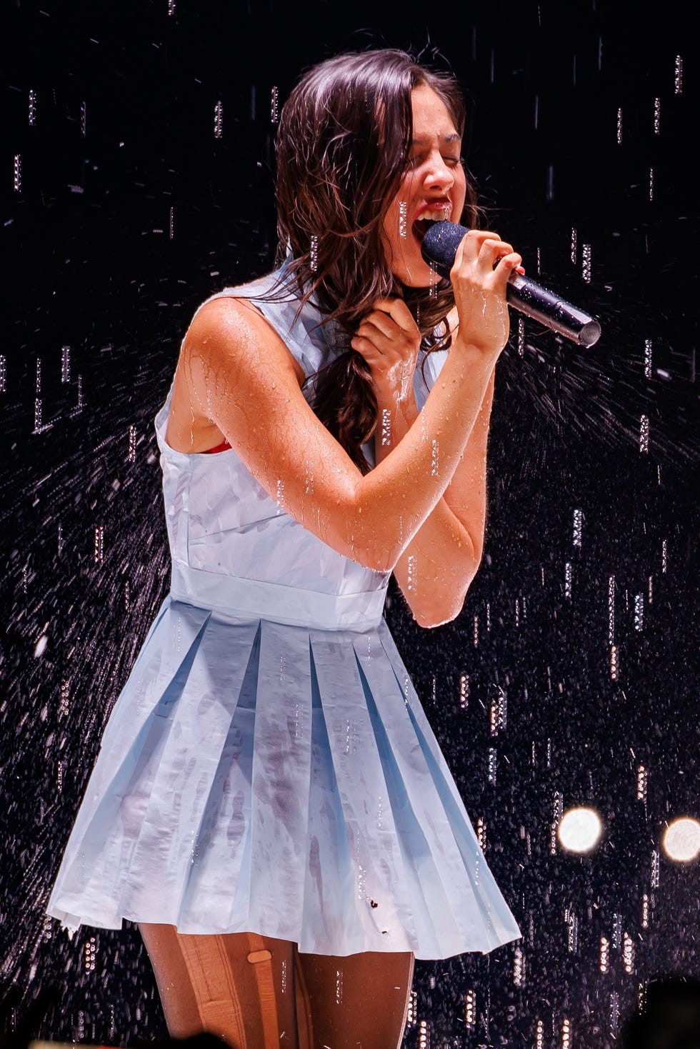 OLIVIA RODRIGO LAUNCHES 'THE UNRAVELED TOUR'