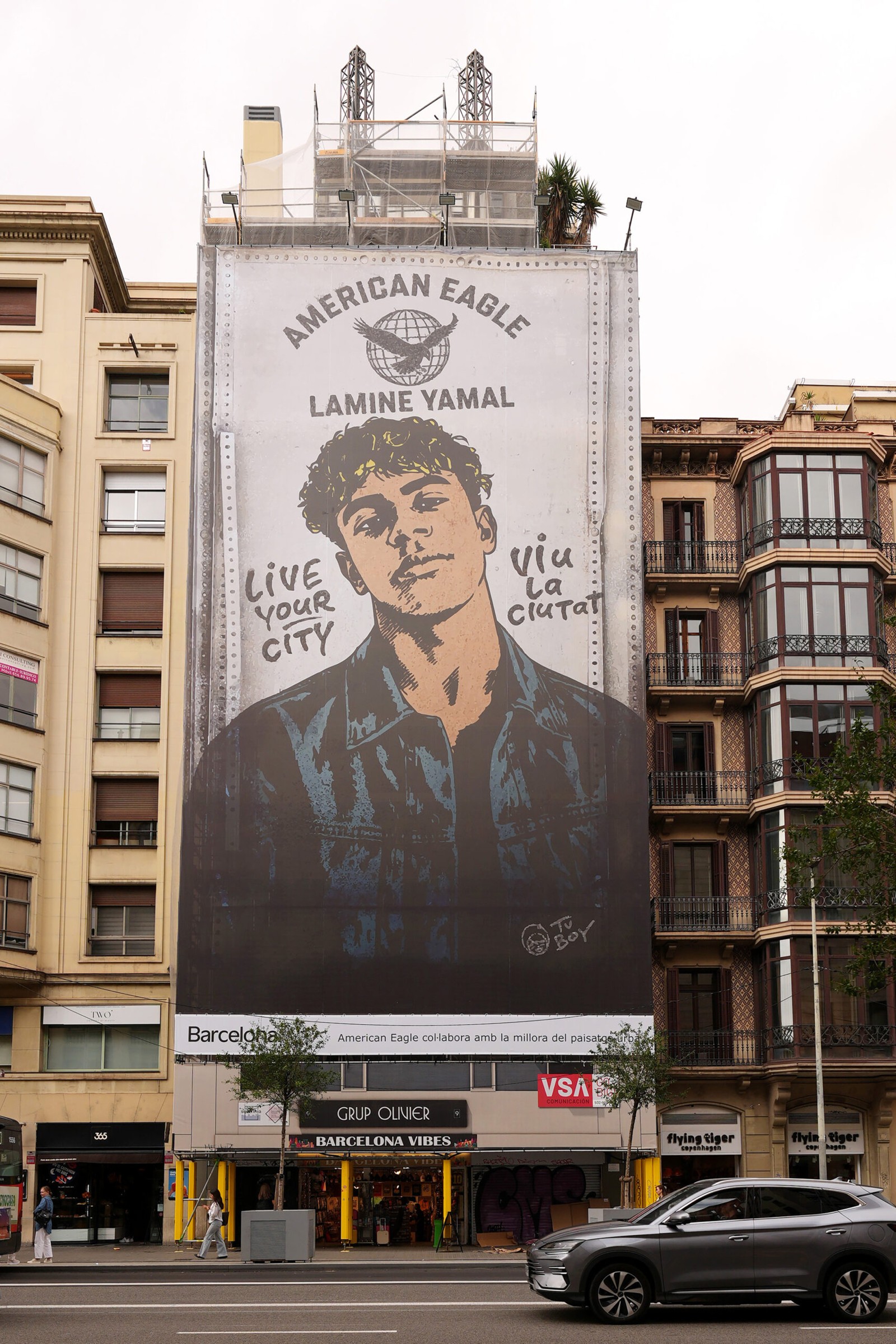 lamine-yamal-american-eagle-collection-style-rave