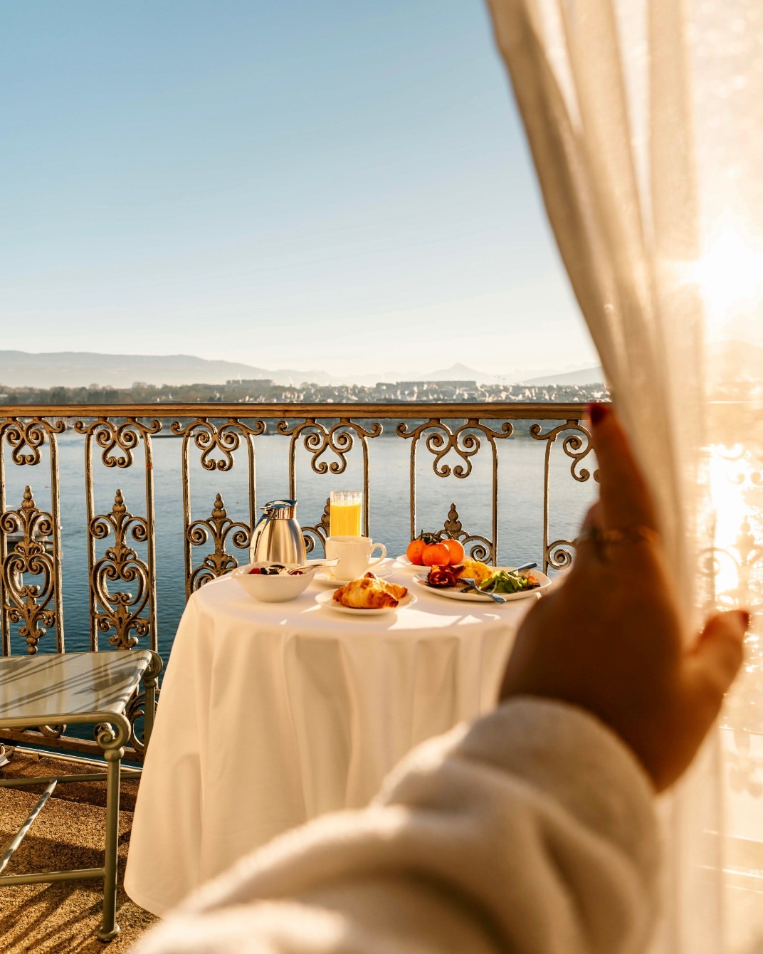 luxury-hotels-style-rave