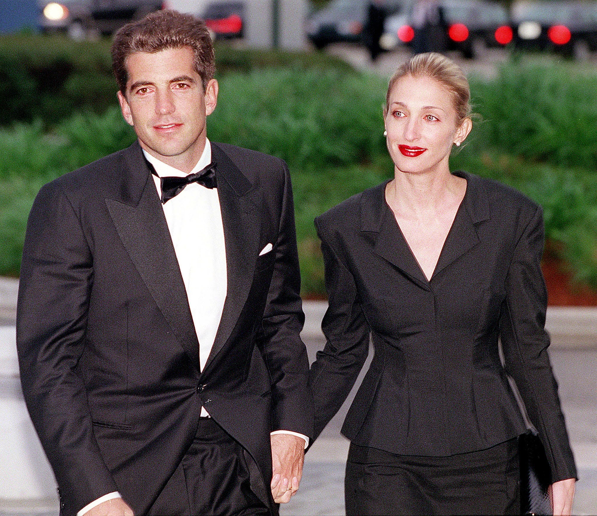 John F. Kennedy Jr. And Carolyn Bessette Kennedy