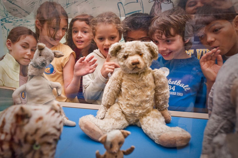"Return To The Hundred Acre Wood" Penguin Young Readers Group Reading