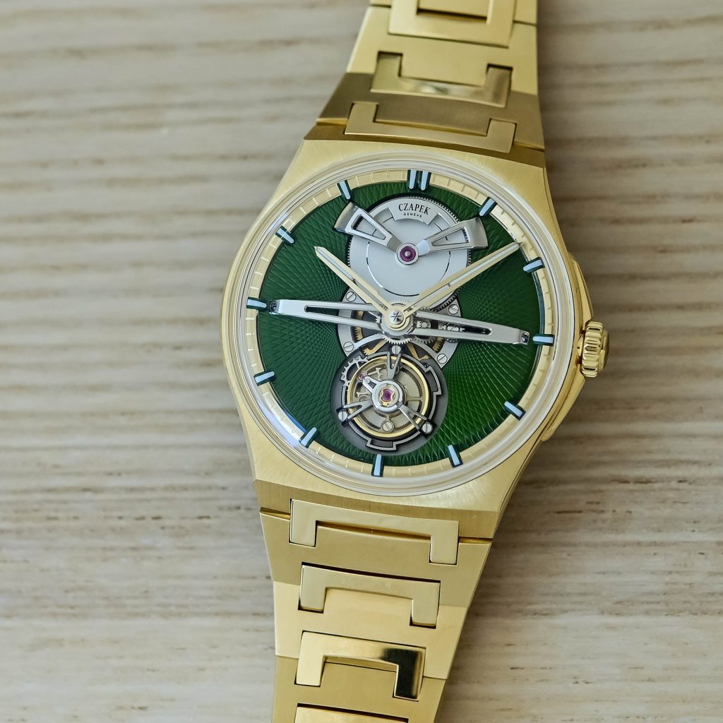 Czapek Antarctique Tourbillon Victory Green Yellow Gold - 9