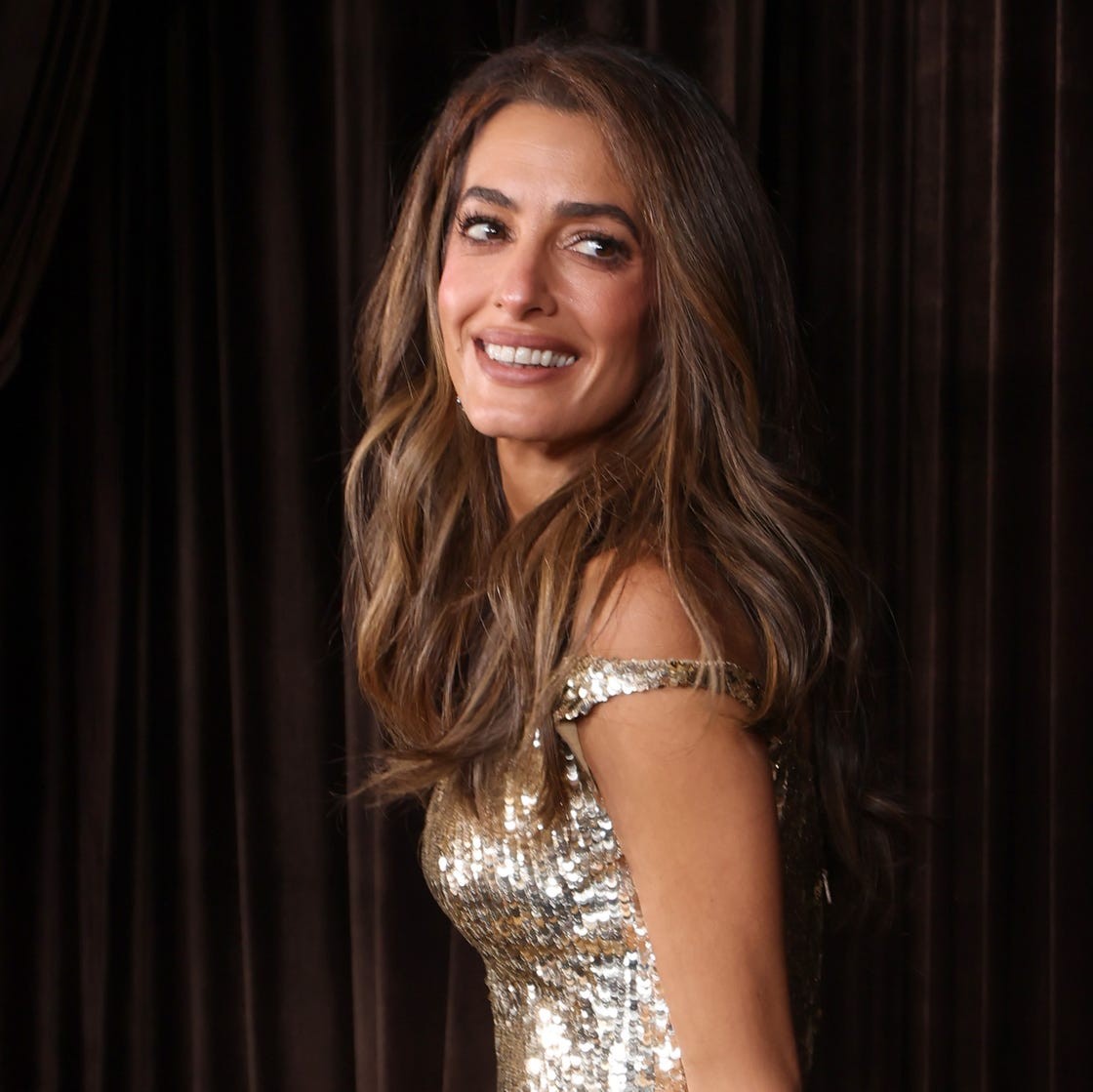 amal clooney rose latte nails