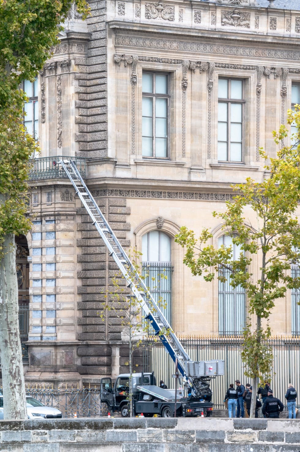 FRANCE-LOUVRE-MUSEUM-BURGLARY
