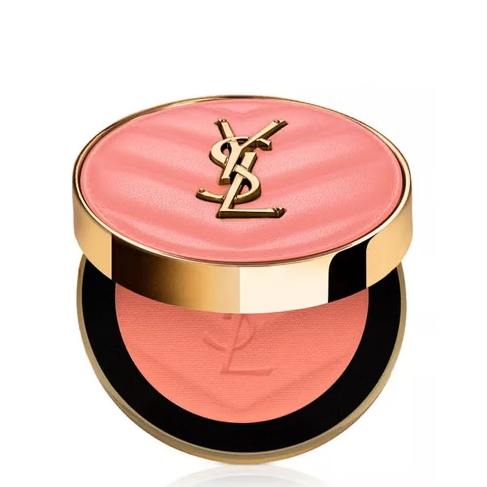 Make Me Blush 24H Buildable Powder Blush in 57 Coral Clash
