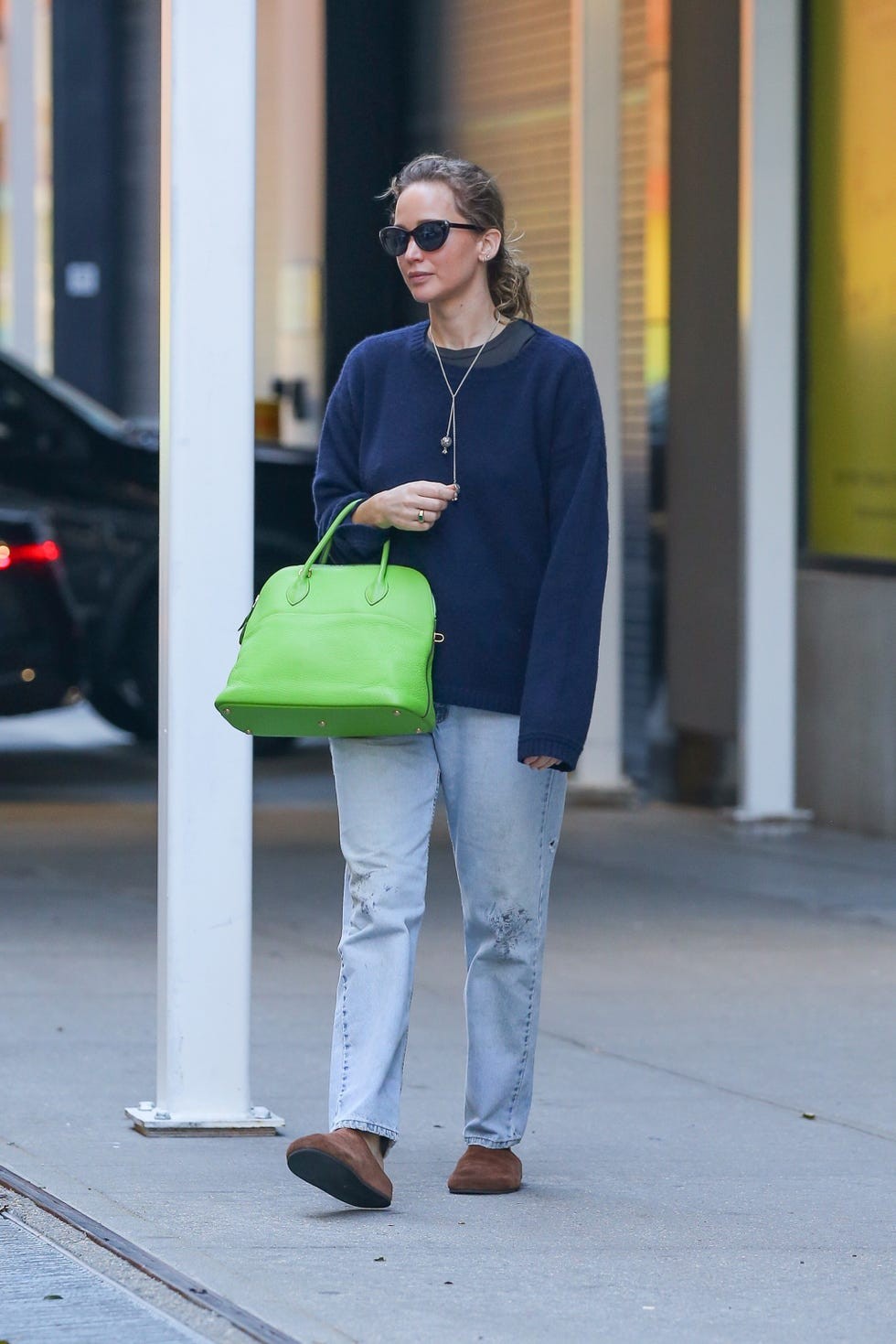 exclusive new york, ny actress jennifer lawrence kept it simple as she stepped out in new york city, wearing a navy sweater, jeans, and ugg slippers she carried a lime green designer tote this outing followed her celebration of her 7th wedding anniversary with her husband, cooke maroney pictured jennifer lawrence backgrid usa 20 october 2026 usa 1 310 798 9111  usasalesbackgridcom uk 44 208 344 2007  uksalesbackgridcom uk clients  pictures containing children please pixelate face prior to public