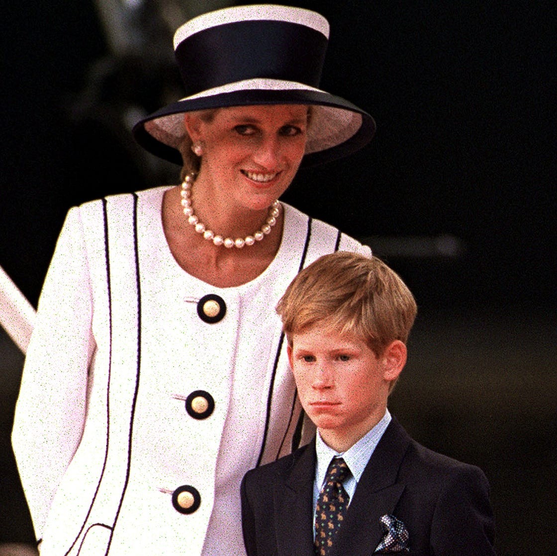 Royal Spectators
