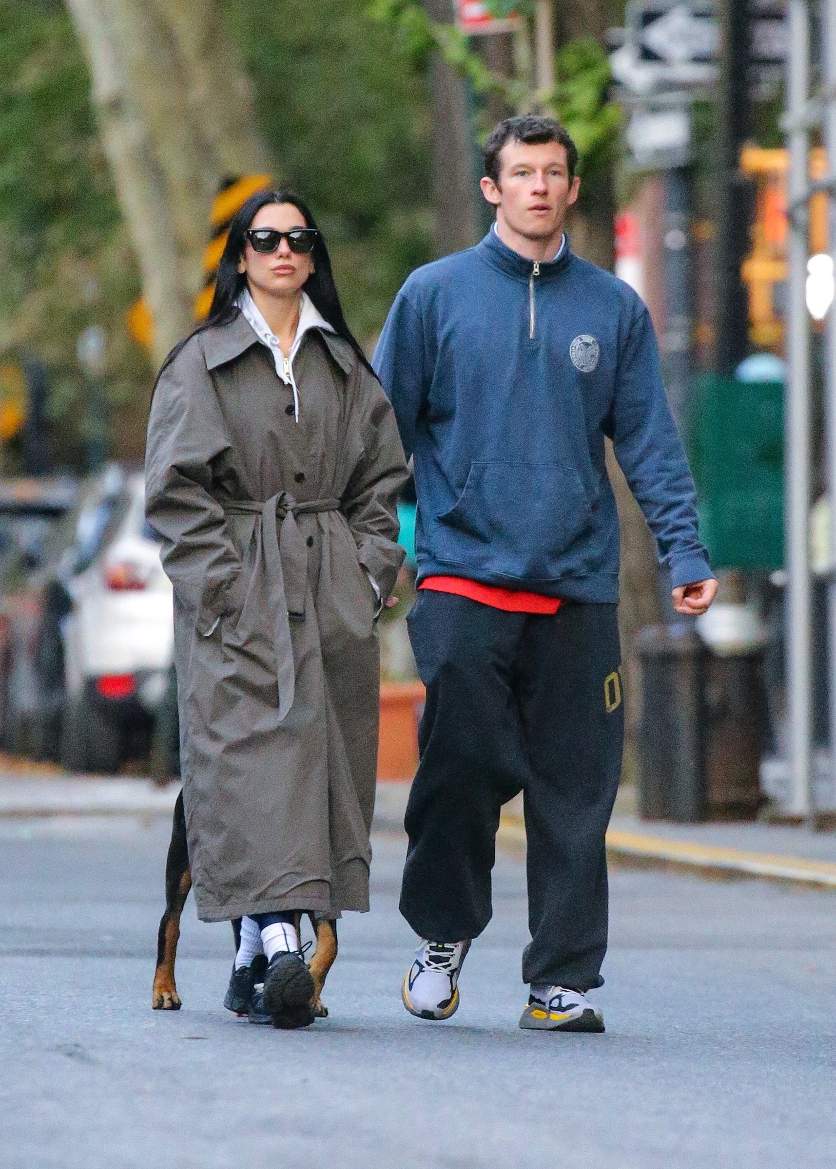 exclusive new york city, ny dua lipa and husband callum turner were spotted taking a casual walk with their dog in new york dua wore a long trench coat over leggings paired with black trainers and sunglasses pictured dua lipa, callum turner backgrid usa 21 october 2026 usa 1 310 798 9111 usasalesbackgridcom uk 44 208 344 2007 uksalesbackgridcom uk clients pictures containing children please pixelate face prior to publication