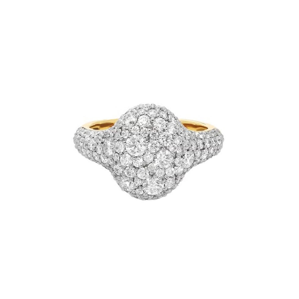 Modern Pave Oval Signet Ring in 14K Yellow Gold With Diamonds