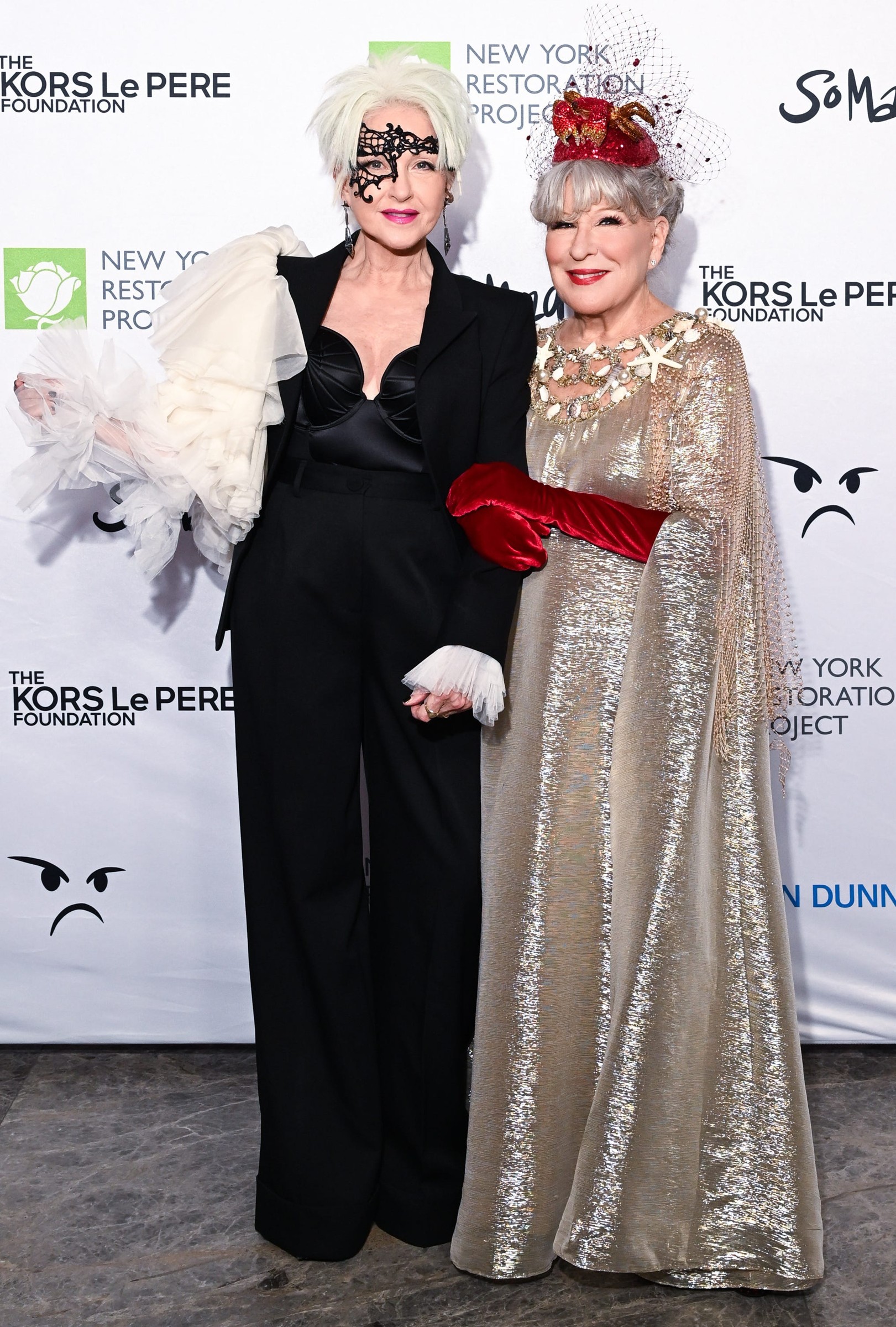 cyndi lauper, bette midler