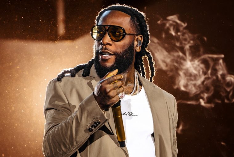 burna-boy-nfl-first-paris-halftime-show-style-rave