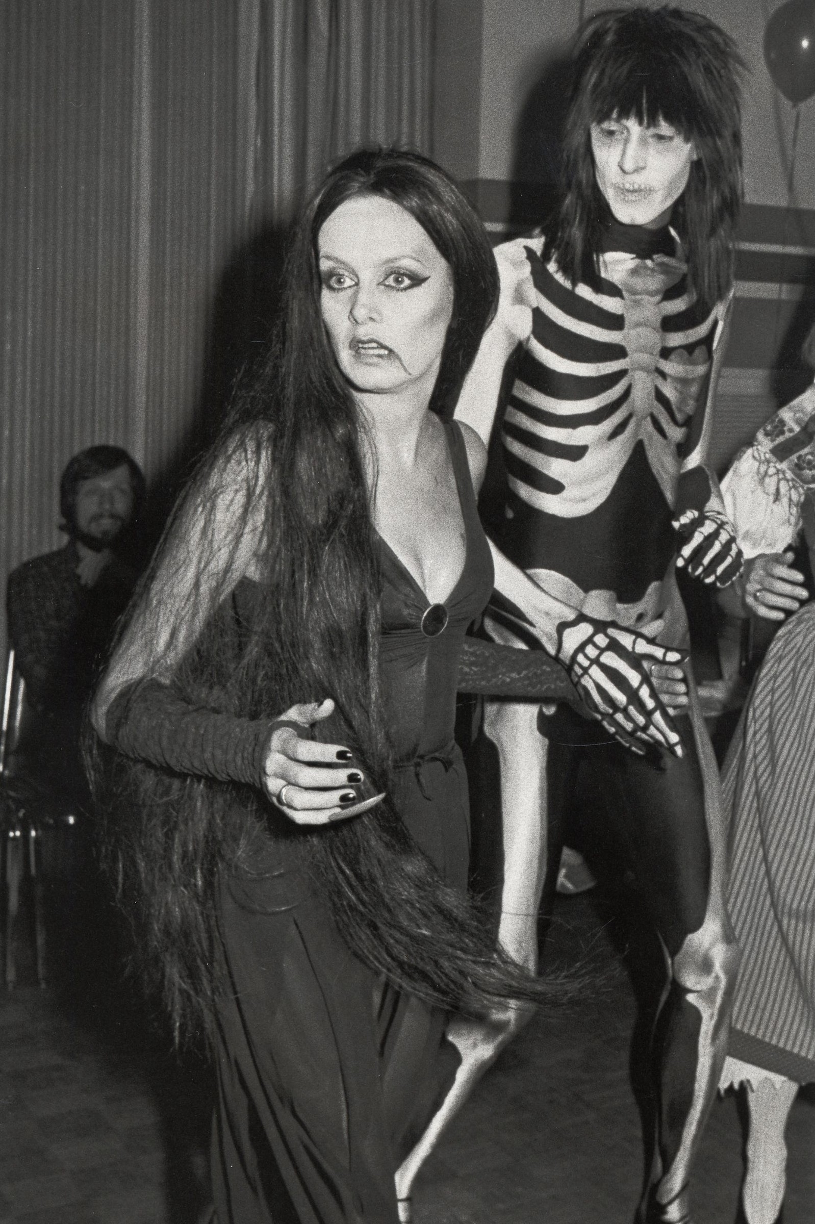 closing night halloween party